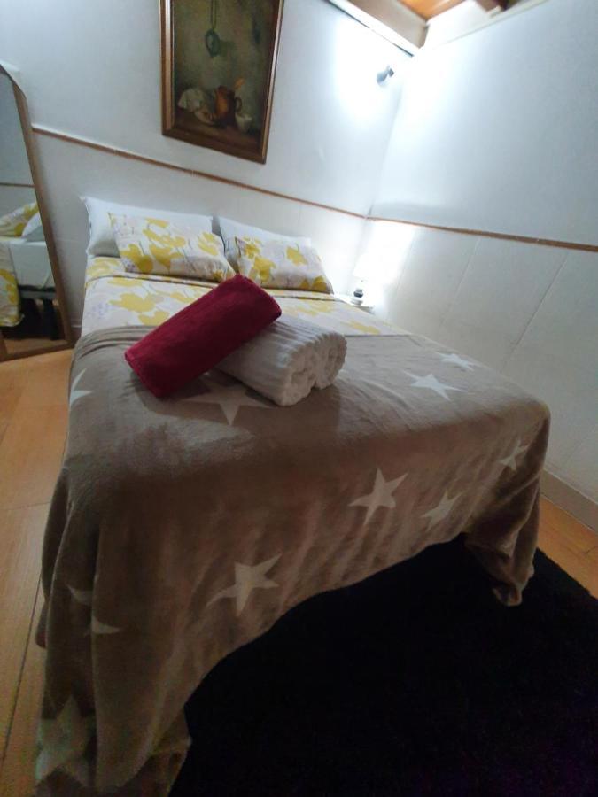 Airbhouse Private Rooms & Apartments Севиля Екстериор снимка